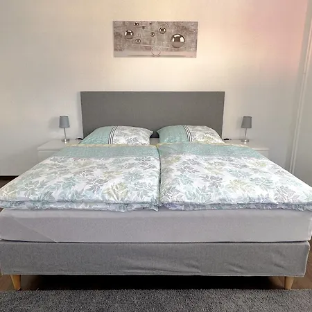 Ferienwohnung Mona Эммендинген Экстерьер фото